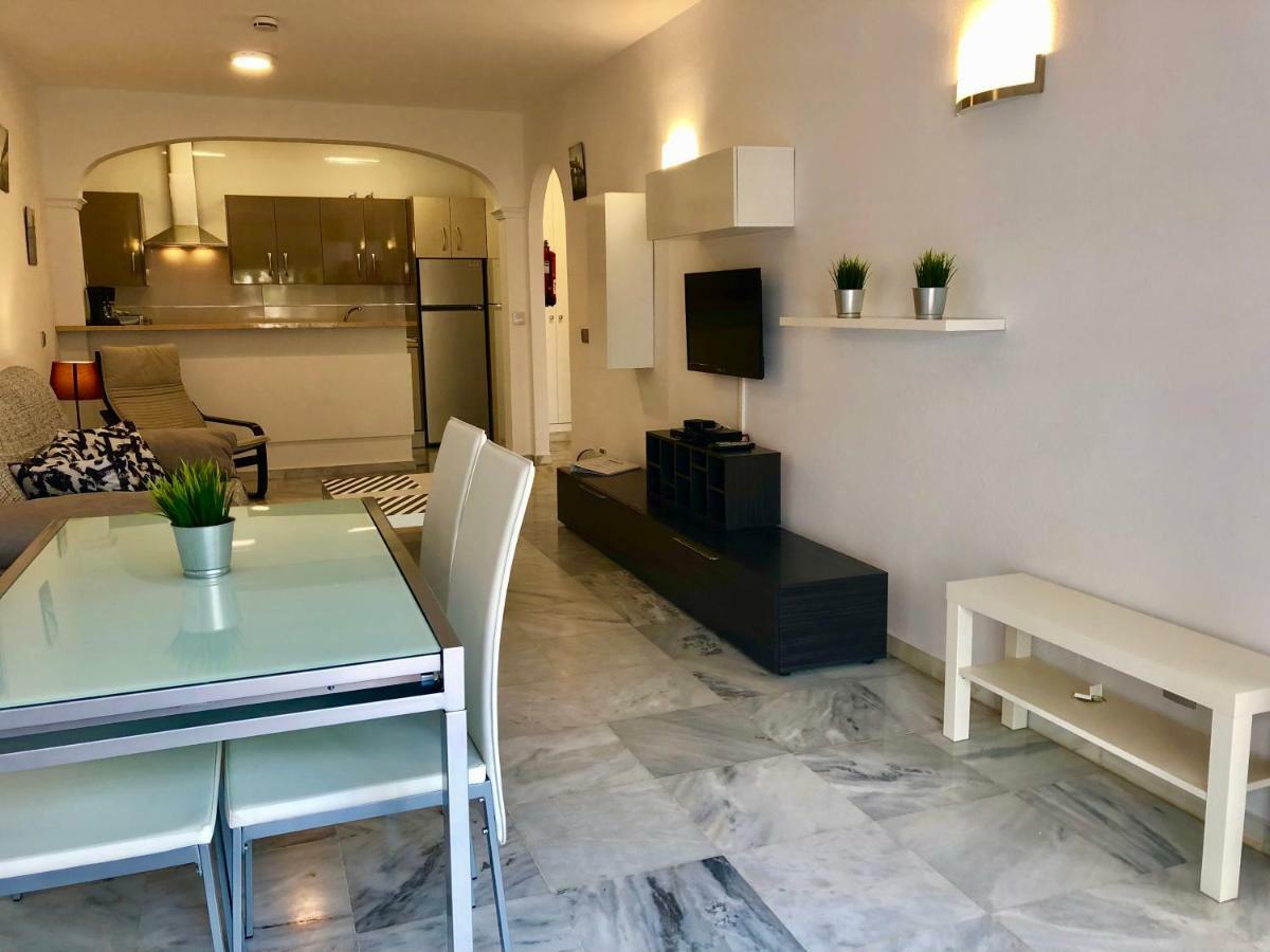 Apartamentos Las Rosas De Capistrano ネルハ エクステリア 写真